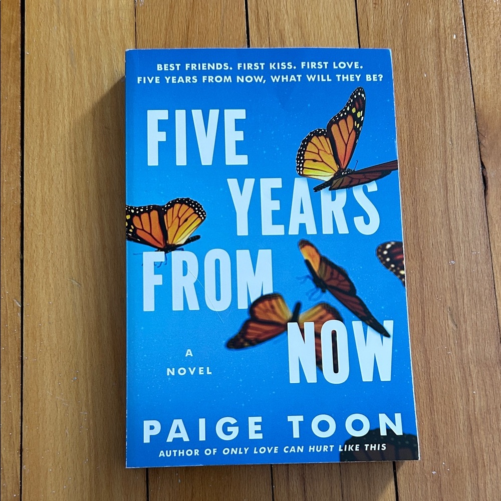 Barnes & Noble Blue 'Five Years From Now' Novel